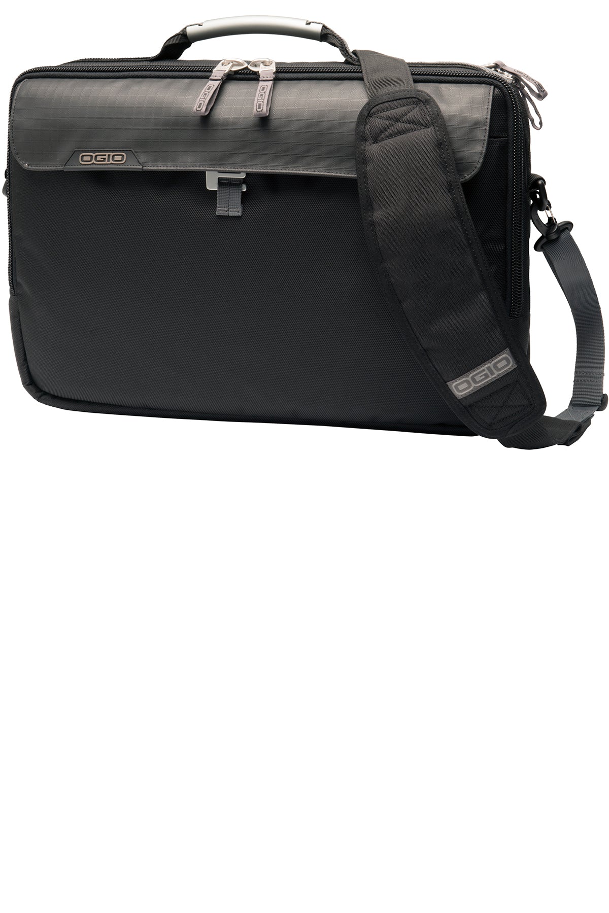 OGIO Pursuit Messenger in Black, style 417053