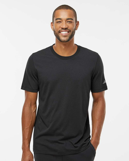 adidas Men's Blended T-Shirt in Black, style A556