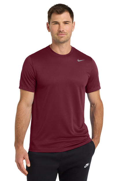 Nike Team rLegend Tee in Deep Maroon, style DV7299