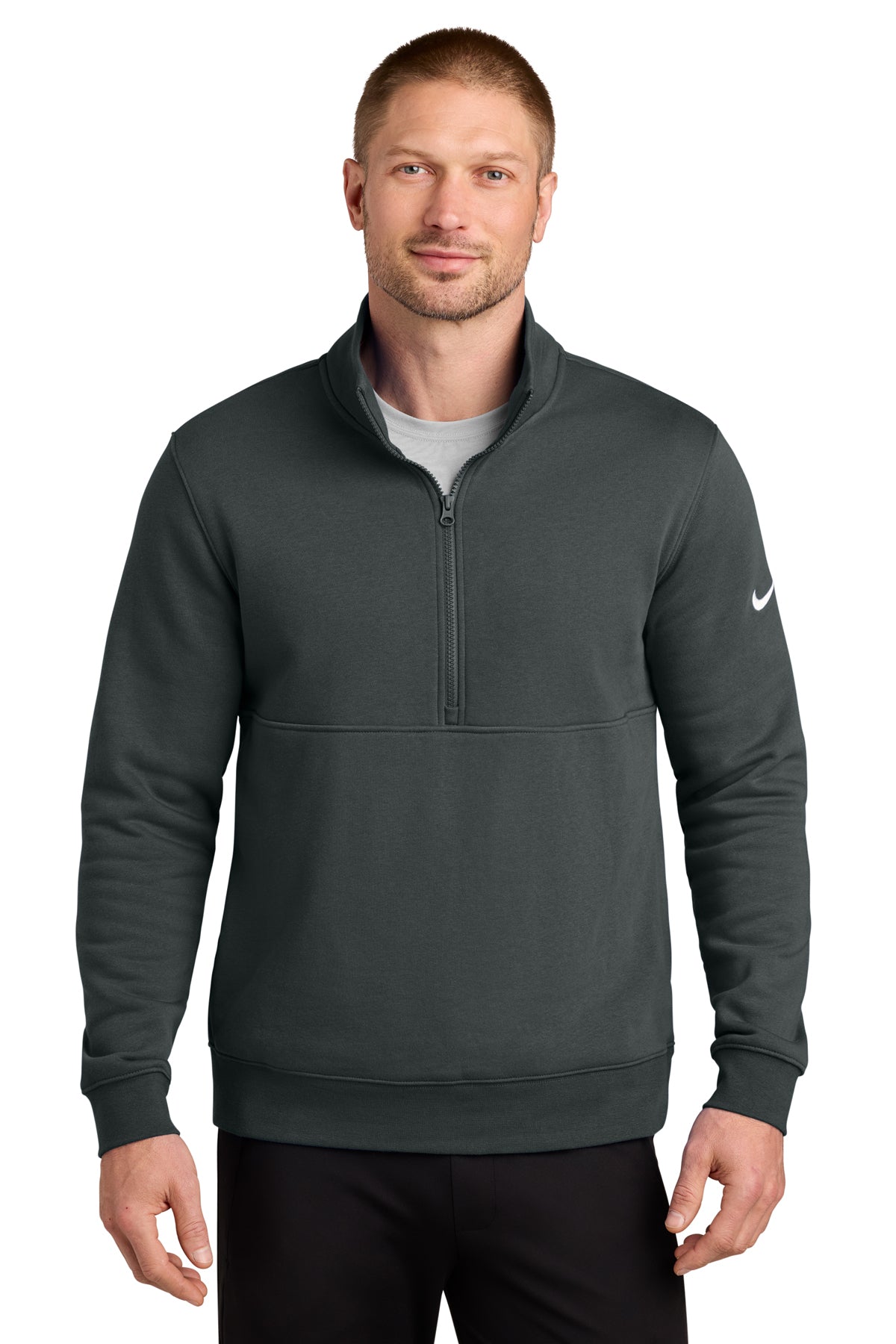 Nike Club Fleece Sleeve Swoosh 1/2-Zip in Anthracite, style NKDX6718