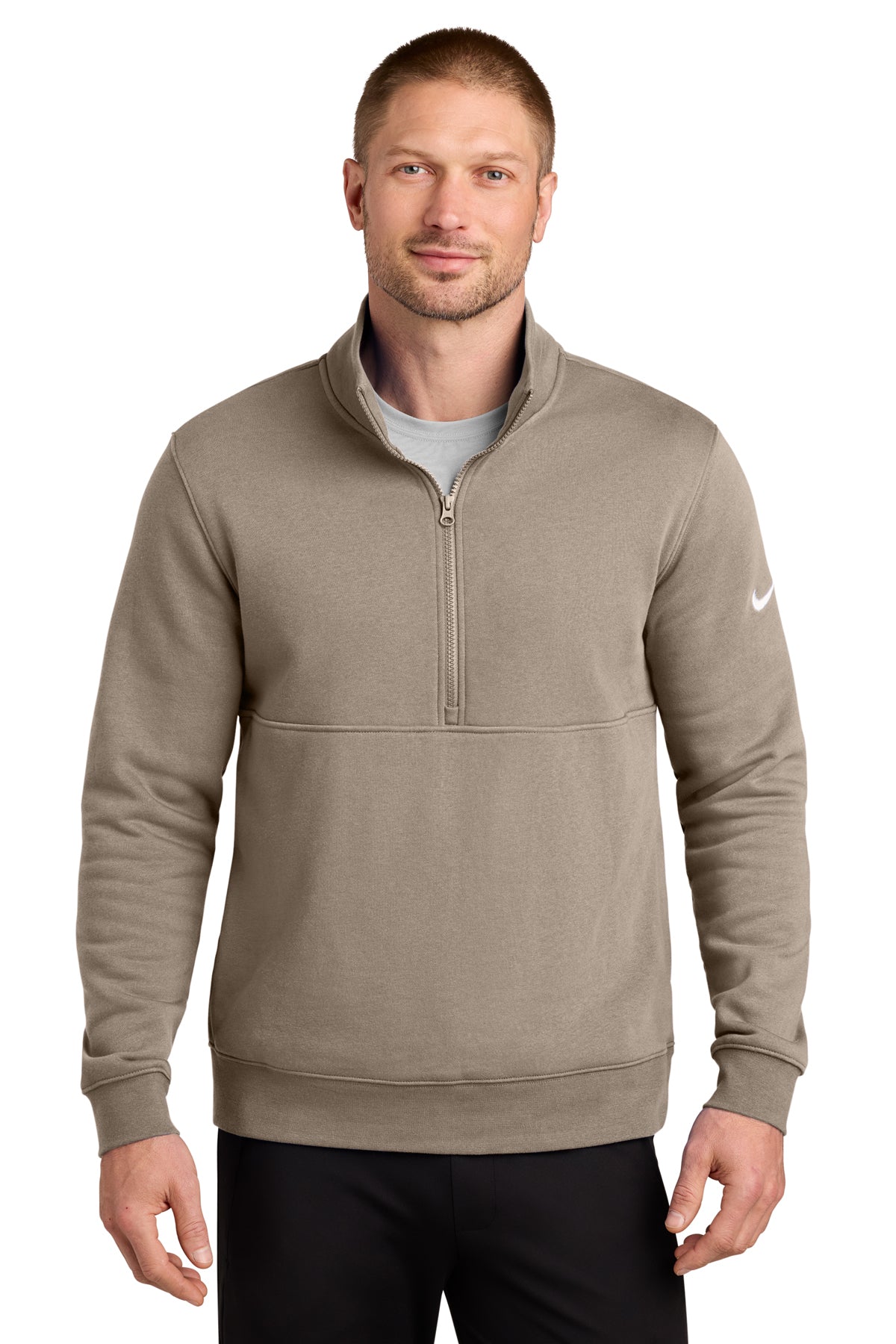 Nike Club Fleece Sleeve Swoosh 1/2-Zip in Khaki, style NKDX6718