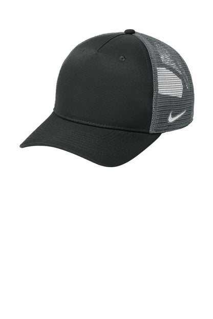 Nike Snapback Mesh Trucker Cap in Black/ Dark Grey, style NKFN9893