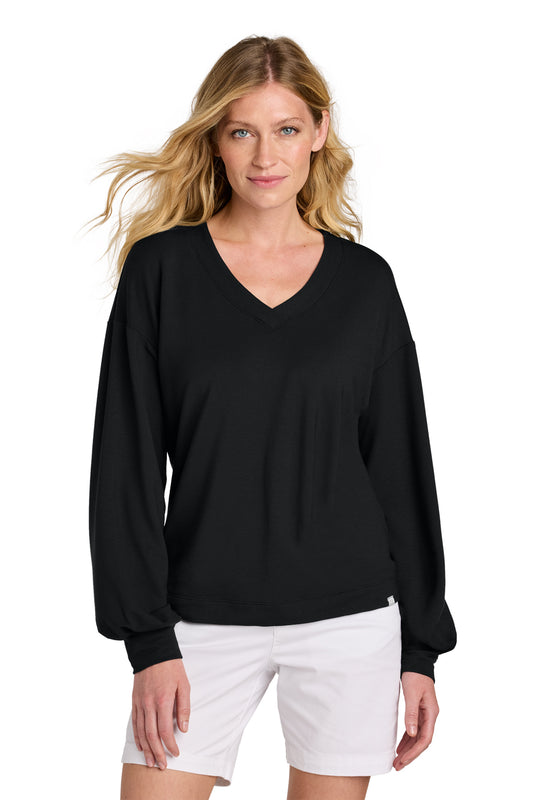 TravisMathew Women’s Long Weekend V-Neck in Black, style TM1LD009