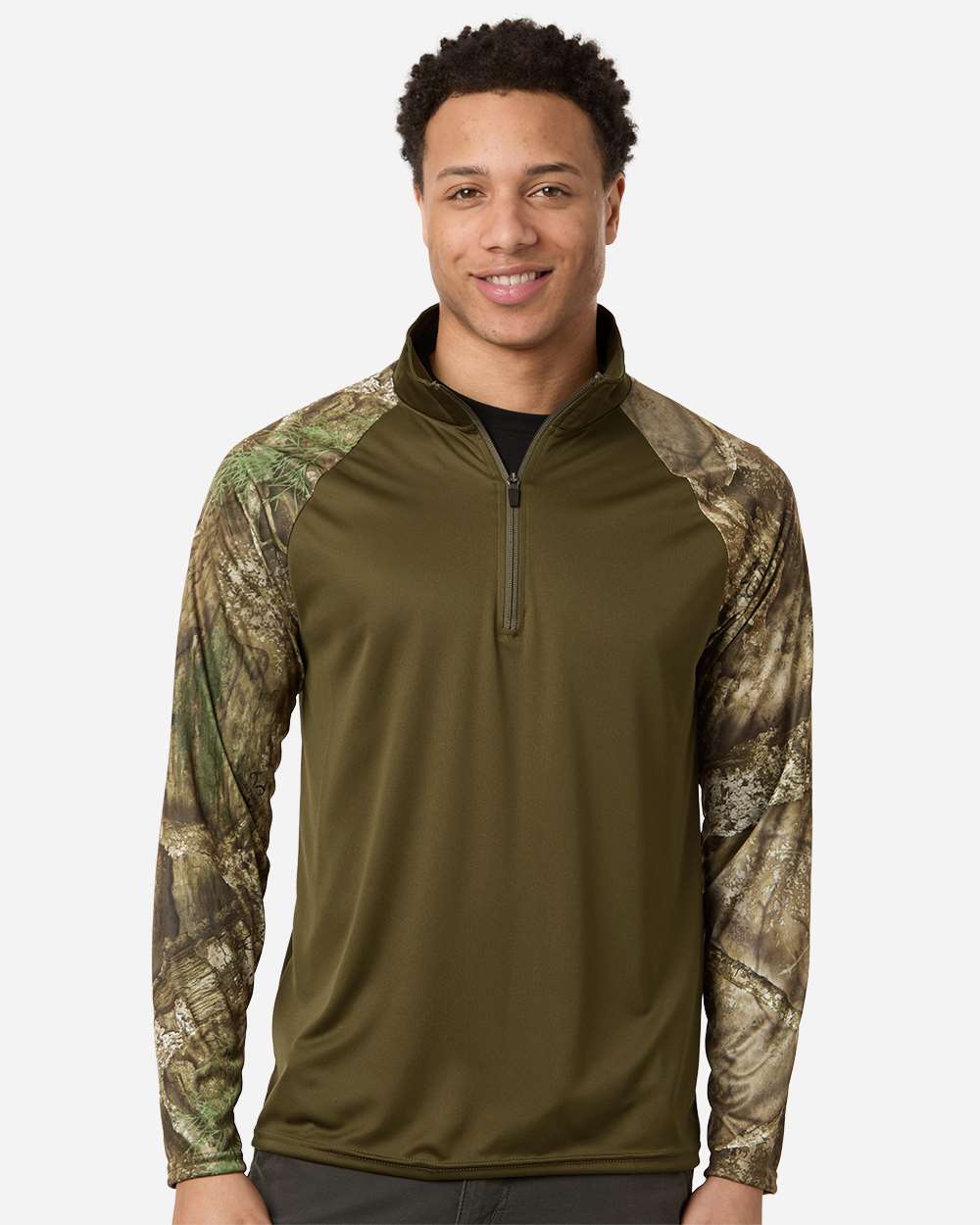 Realtree Unisex Realtree Performance Colorblocked Quarter-Zip Pullover in Camo/ Green, style RT5703