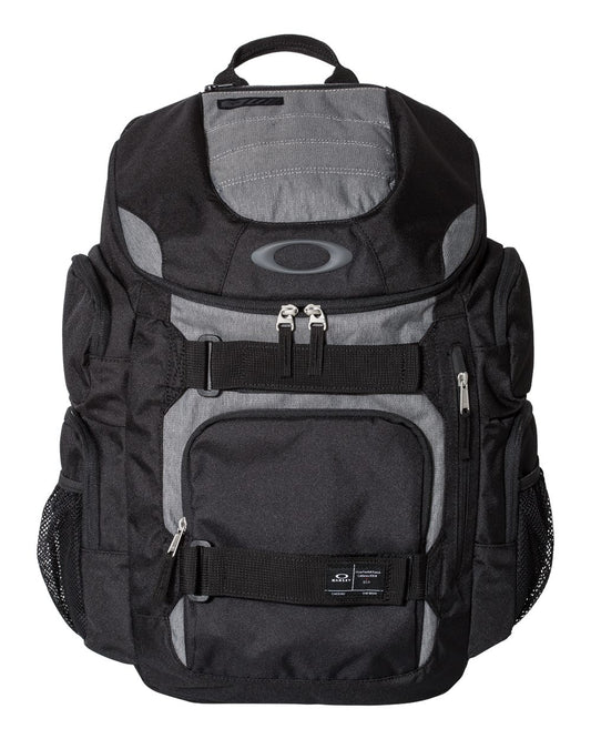 Oakley 30L Enduro 2.0 Backpack in Blackout, style 921012ODM